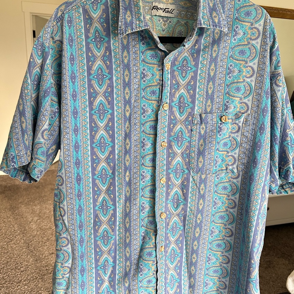 Vintage Men's Blue Patterned Shirt